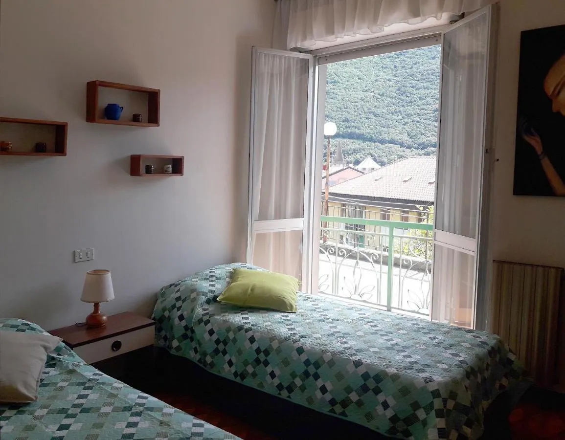 Pandora House Apartment Finale Ligure 0*,